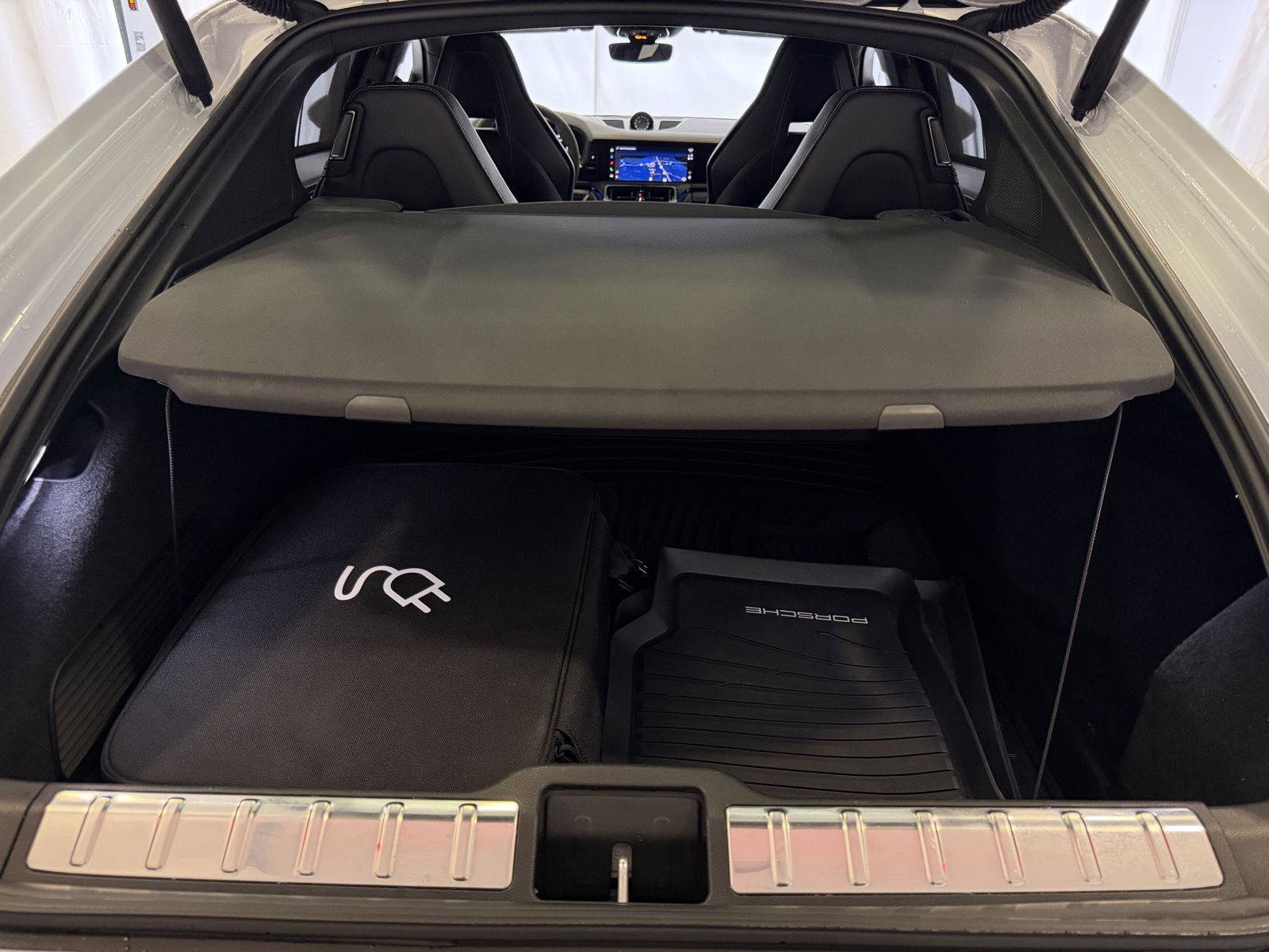 Certified 2025 Porsche Panamera Turbo image 27