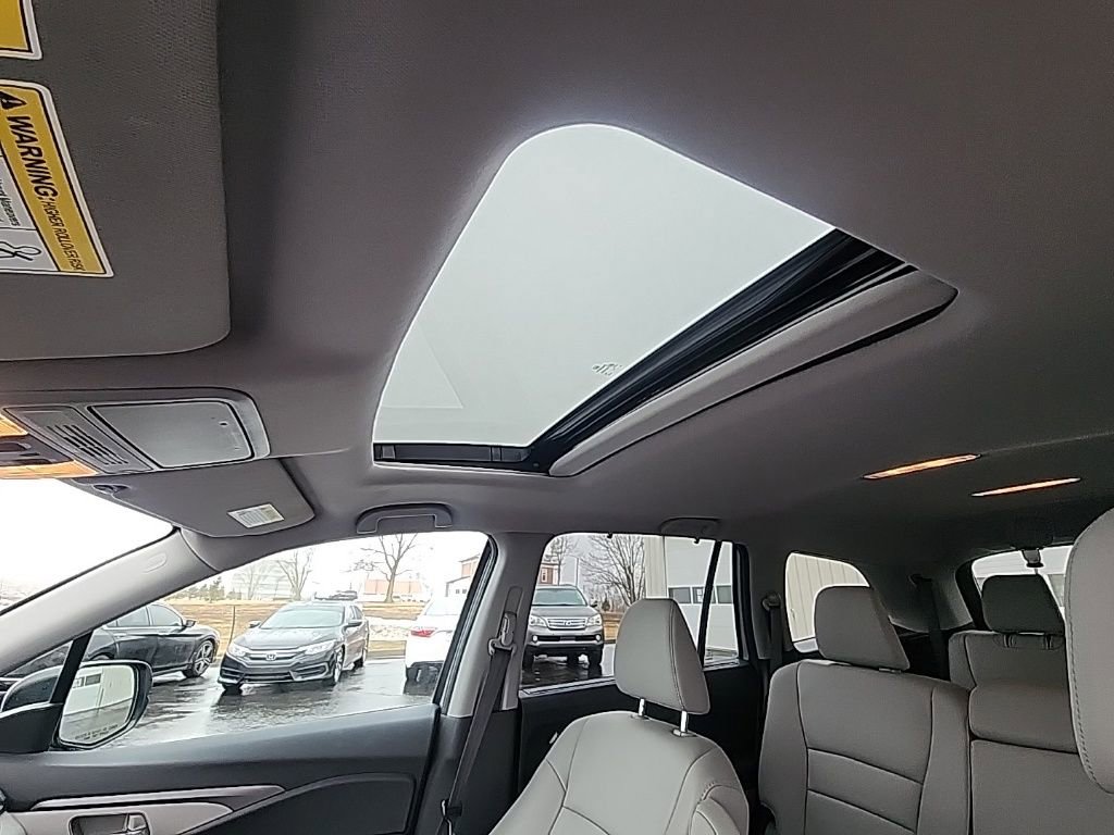 Used 2022 Honda Pilot Special Edition image 15