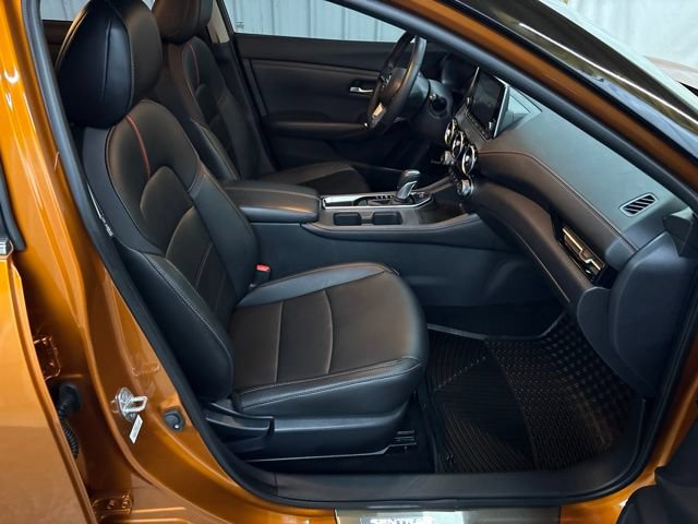 Used 2020 Nissan Sentra SR w/ Premium Package FWD image 19