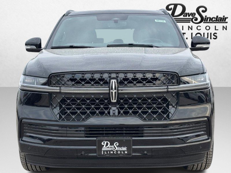 New 2026 Lincoln Navigator Reserve w/ Jet Appearance Package AWD/4WD image 8
