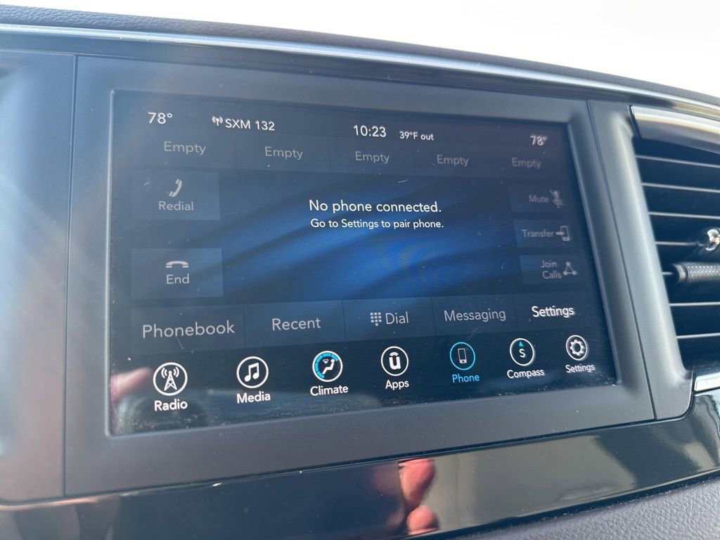 Used 2018 Chrysler Pacifica Touring Plus w/ Tire & Wheel Group image 23