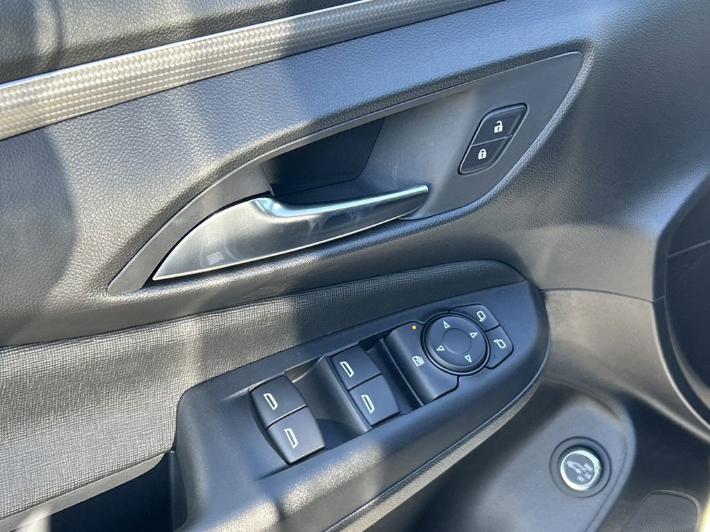 New 2026 Buick Envista Avenir image 18