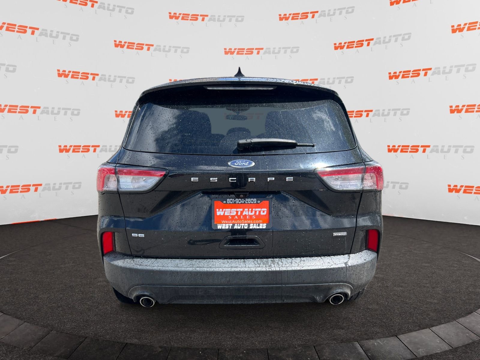 Used 2021 Ford Escape SE w/ SE Sport Appearance Package FWD image 4