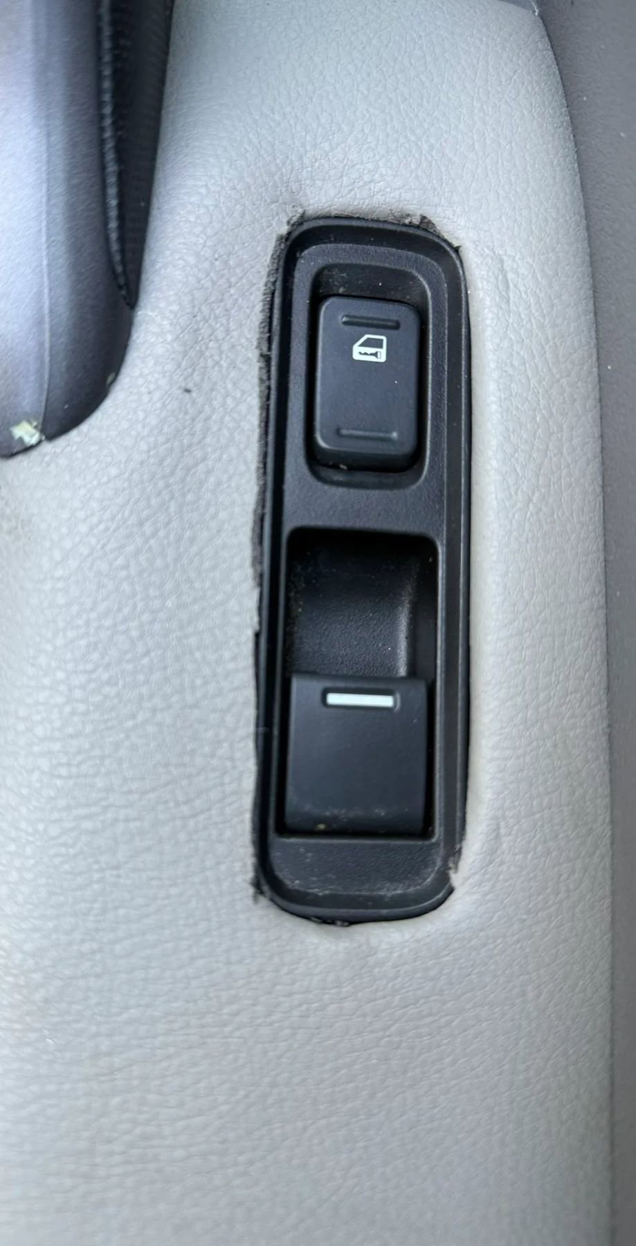 Used 2008 Honda CR-V EX-L image 32