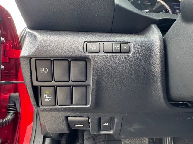 Used 2019 Lexus RC 300 w/ Accessory Package RWD image 18
