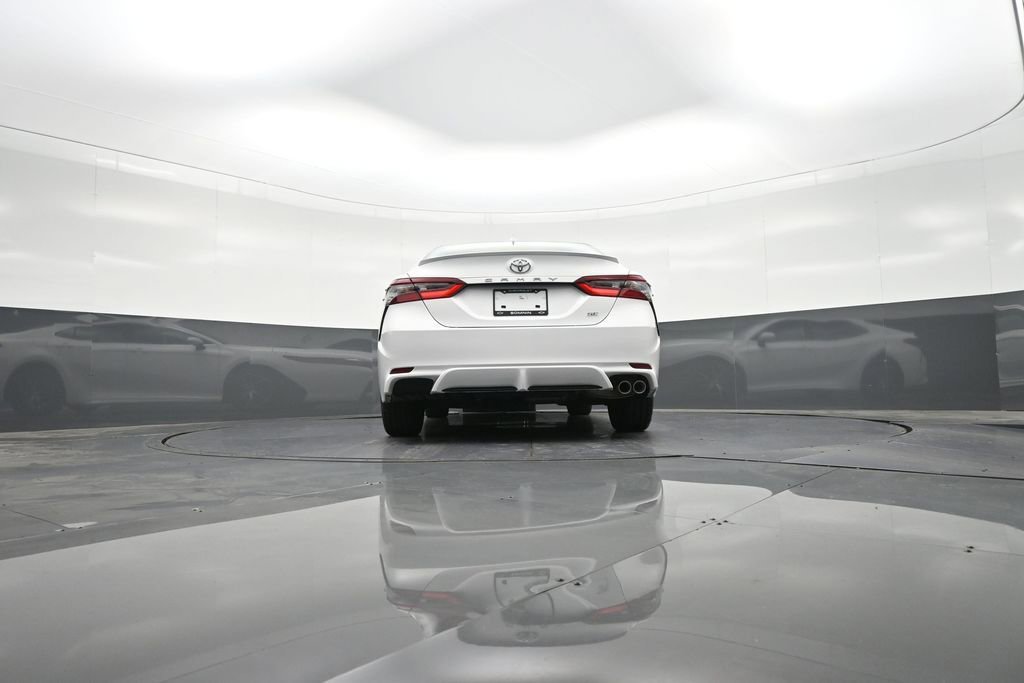 Used 2024 Toyota Camry SE image 26