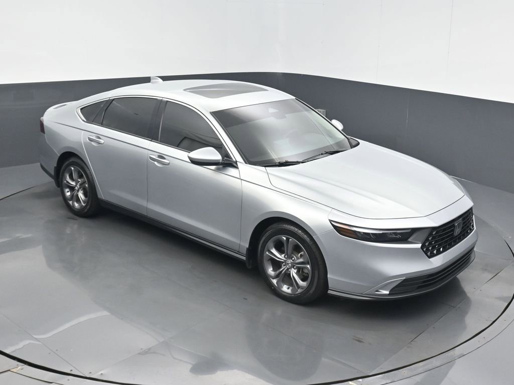 Certified 2024 Honda Accord EX image 27