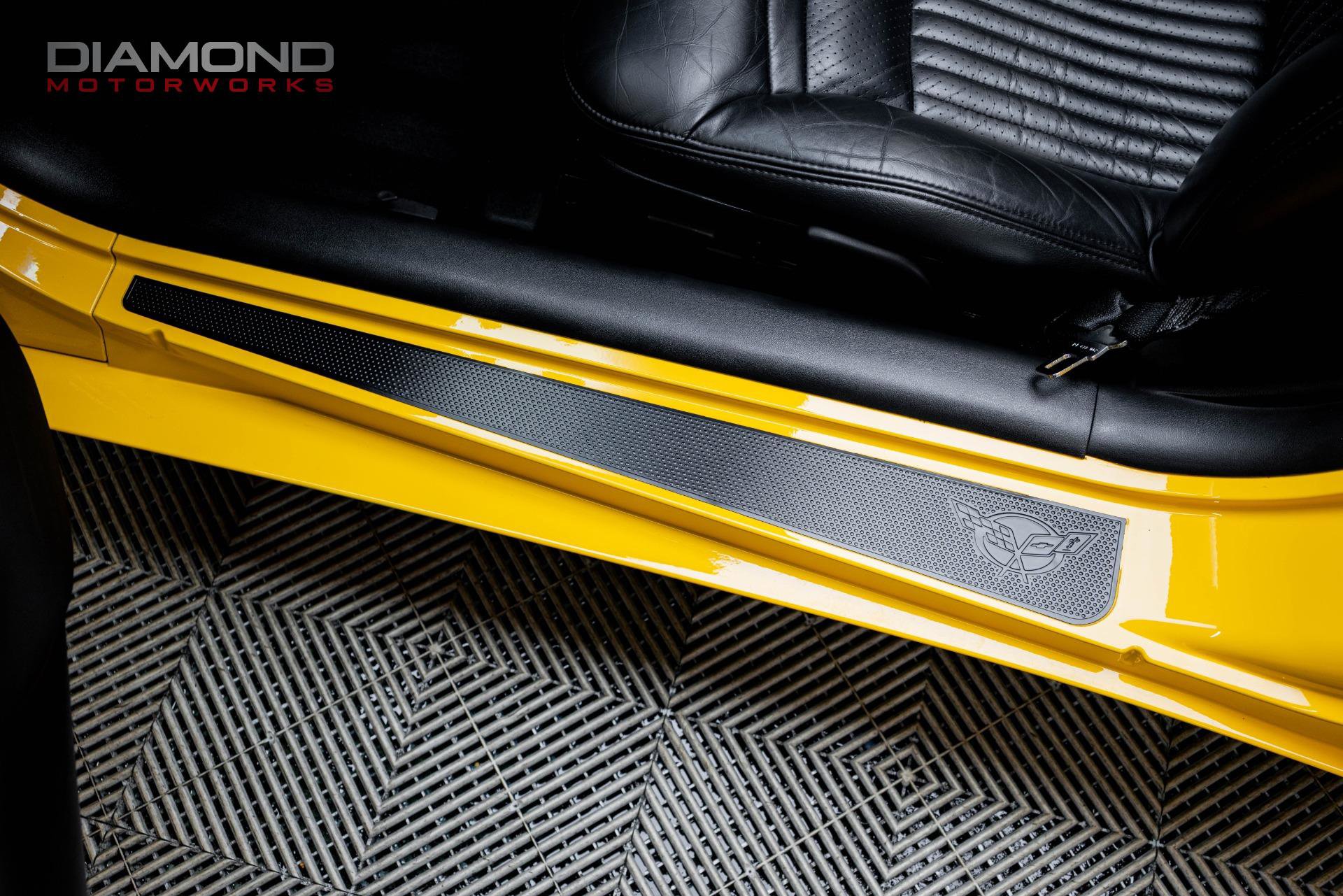 Used 2003 Chevrolet Corvette Coupe w/ Preferred Equipment Group image 72