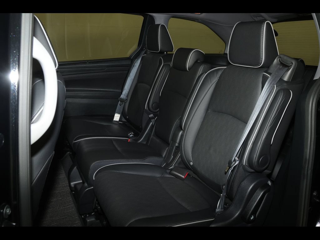 Used 2024 Honda Odyssey Elite image 33