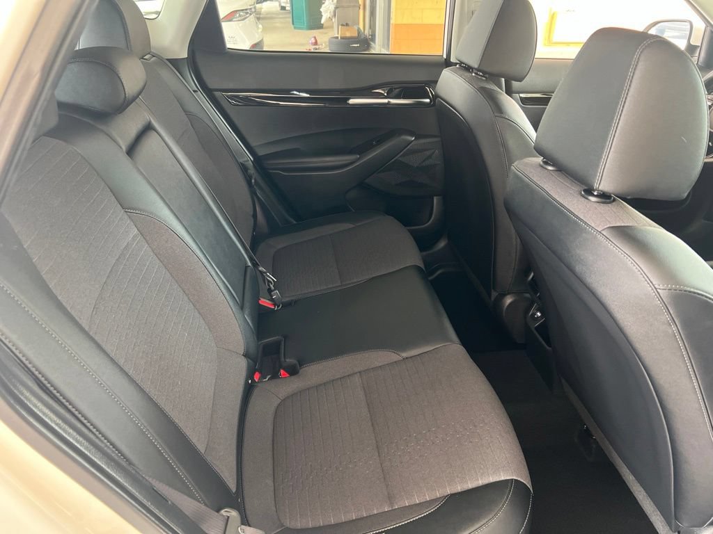 Certified 2023 Kia Seltos S FWD image 14