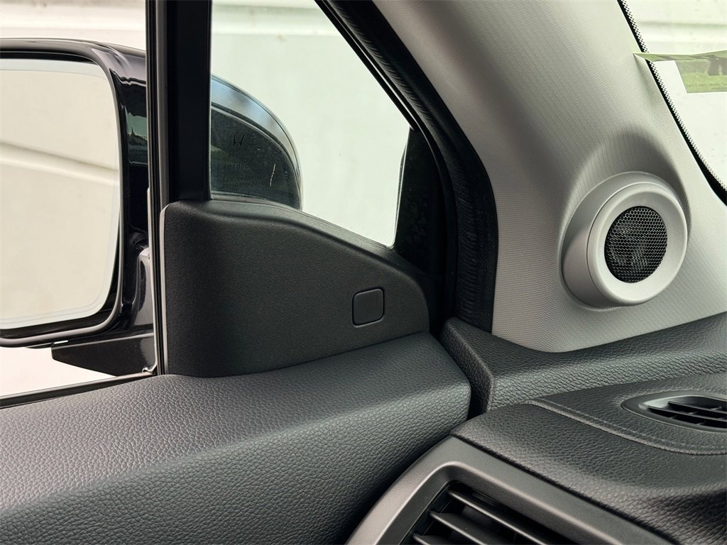 Used 2022 Honda Ridgeline RTL-E image 32