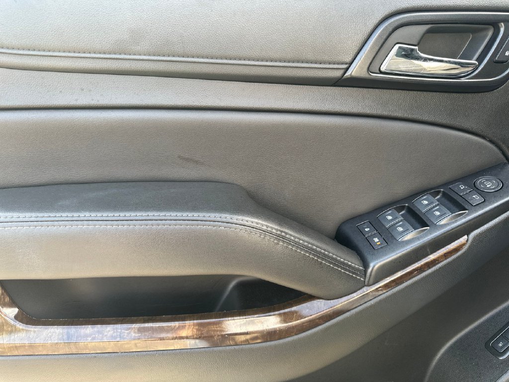 Used 2020 Chevrolet Tahoe LT RWD image 17