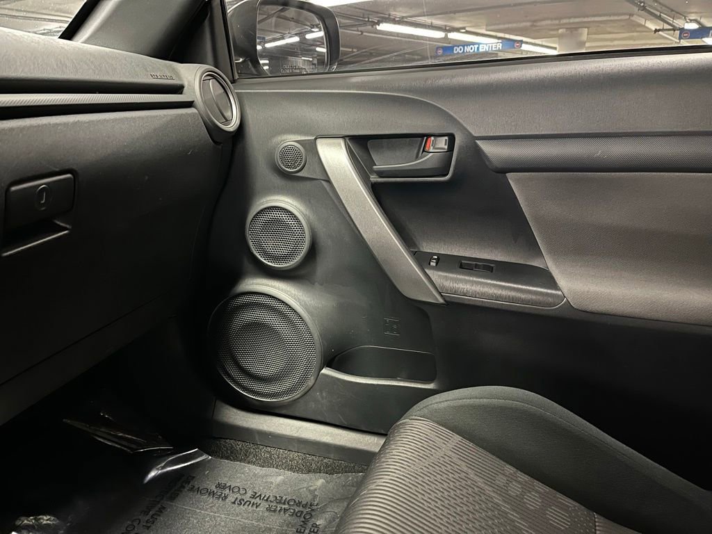 Used 2011 Scion tC image 24