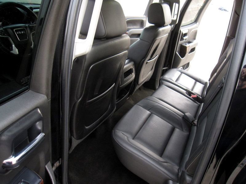 Used 2015 GMC Sierra 2500 SLT w/ Driver Alert Package image 32