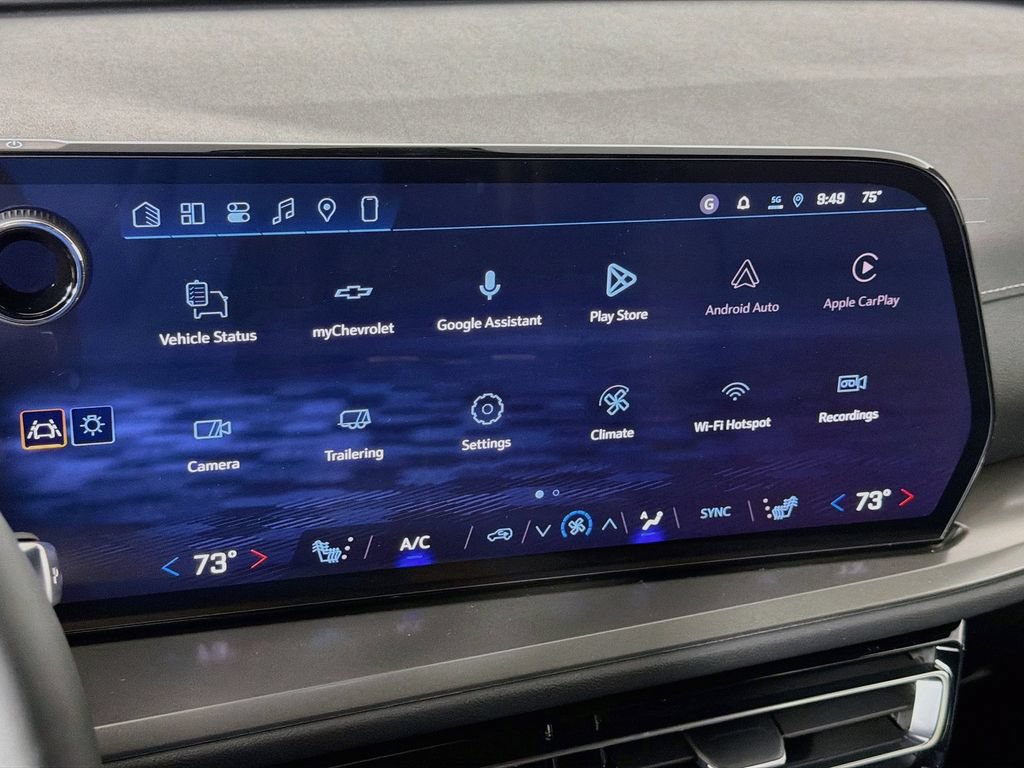 New 2027 Chevrolet Traverse LT w/ Sun and Wheel Package FWD image 15