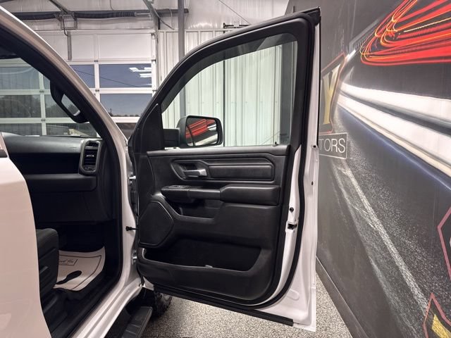 Used 2025 RAM 1500 Classic Warlock AWD/4WD image 26