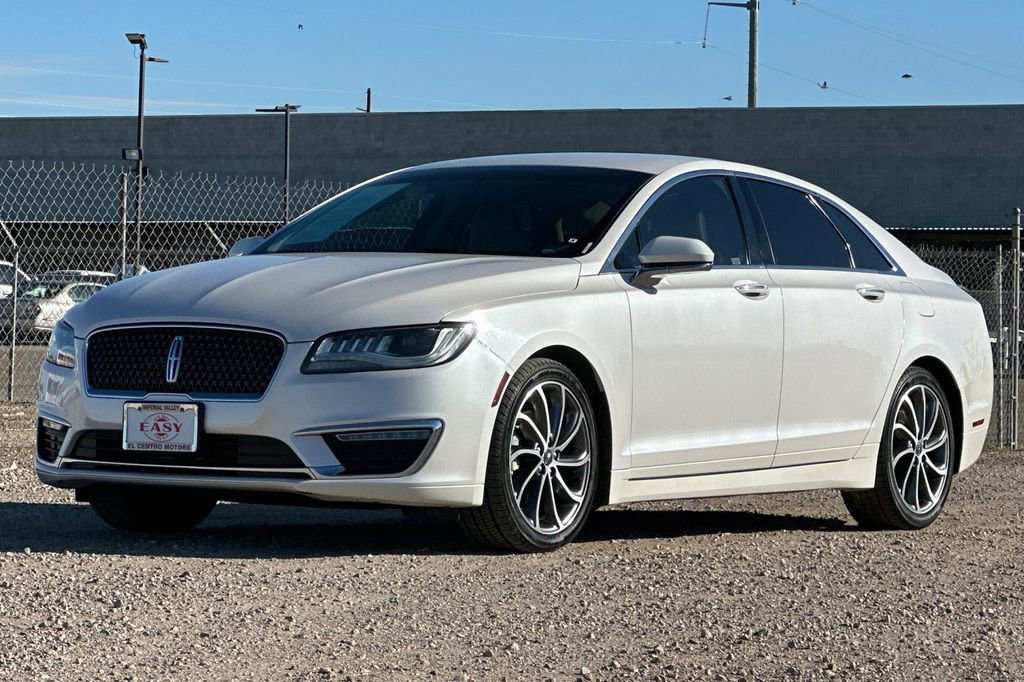 Used 2018 Lincoln MKZ Premiere image 9