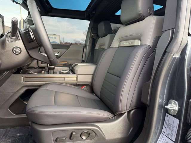Used 2025 GMC Hummer EV 3X image 11