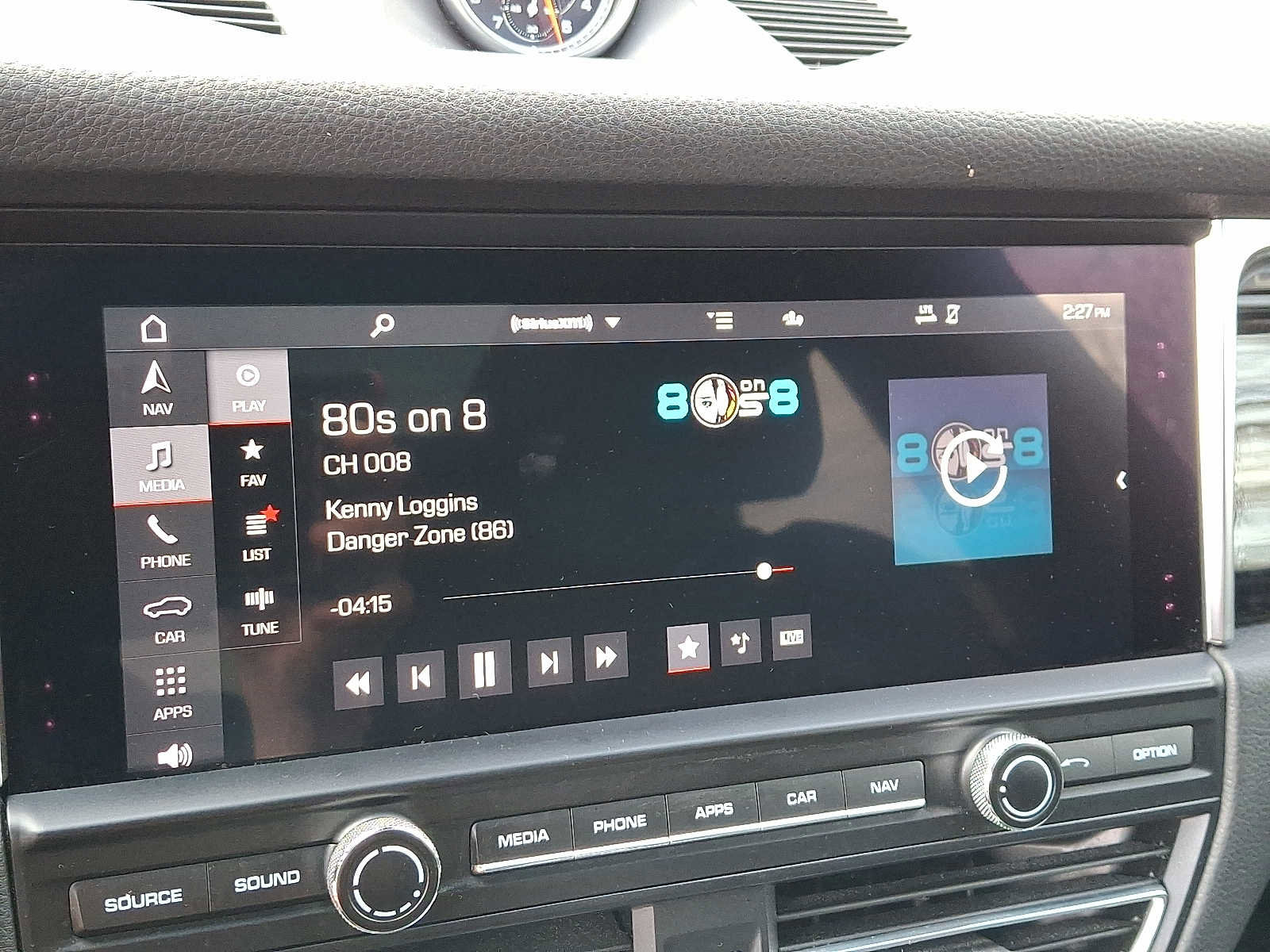 Used 2020 Porsche Macan image 19