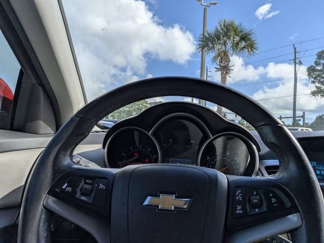 Used 2014 Chevrolet Cruze LT FWD image 25