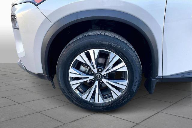 Certified 2023 Nissan Rogue SV image 11