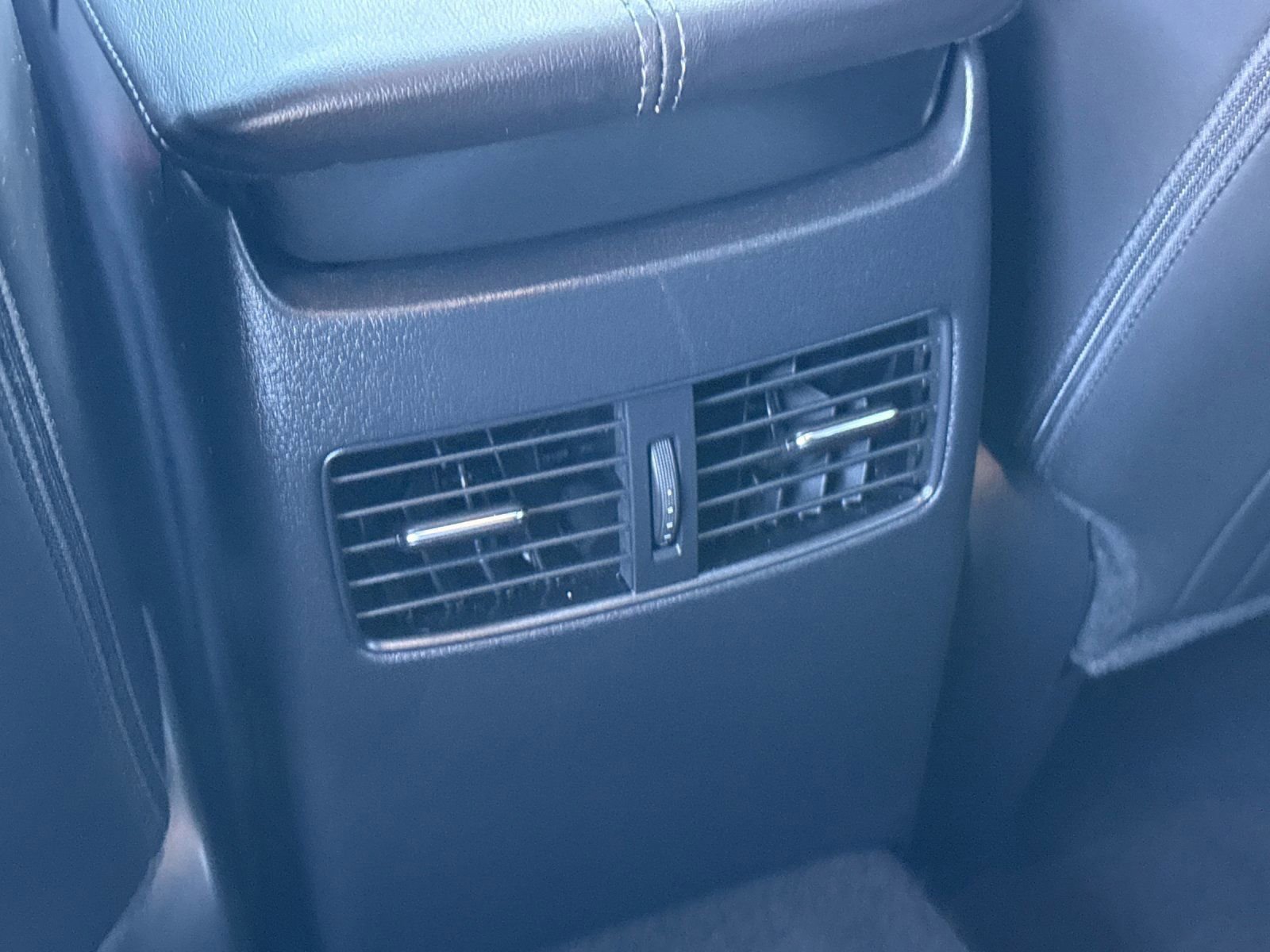 Used 2024 MAZDA CX-30 AWD 2.5 S w/ Preferred Package image 13