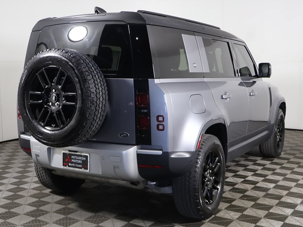 Used 2020 Land Rover Defender 110 HSE AWD/4WD image 12