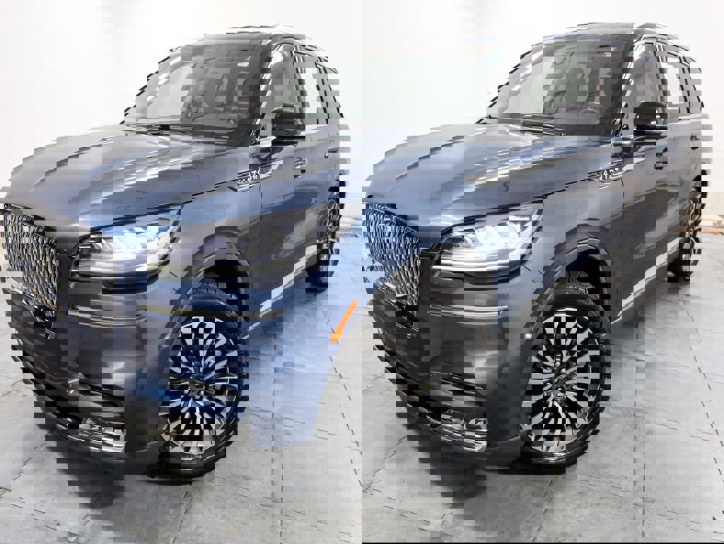 Used 2020 Lincoln Aviator Reserve image 3