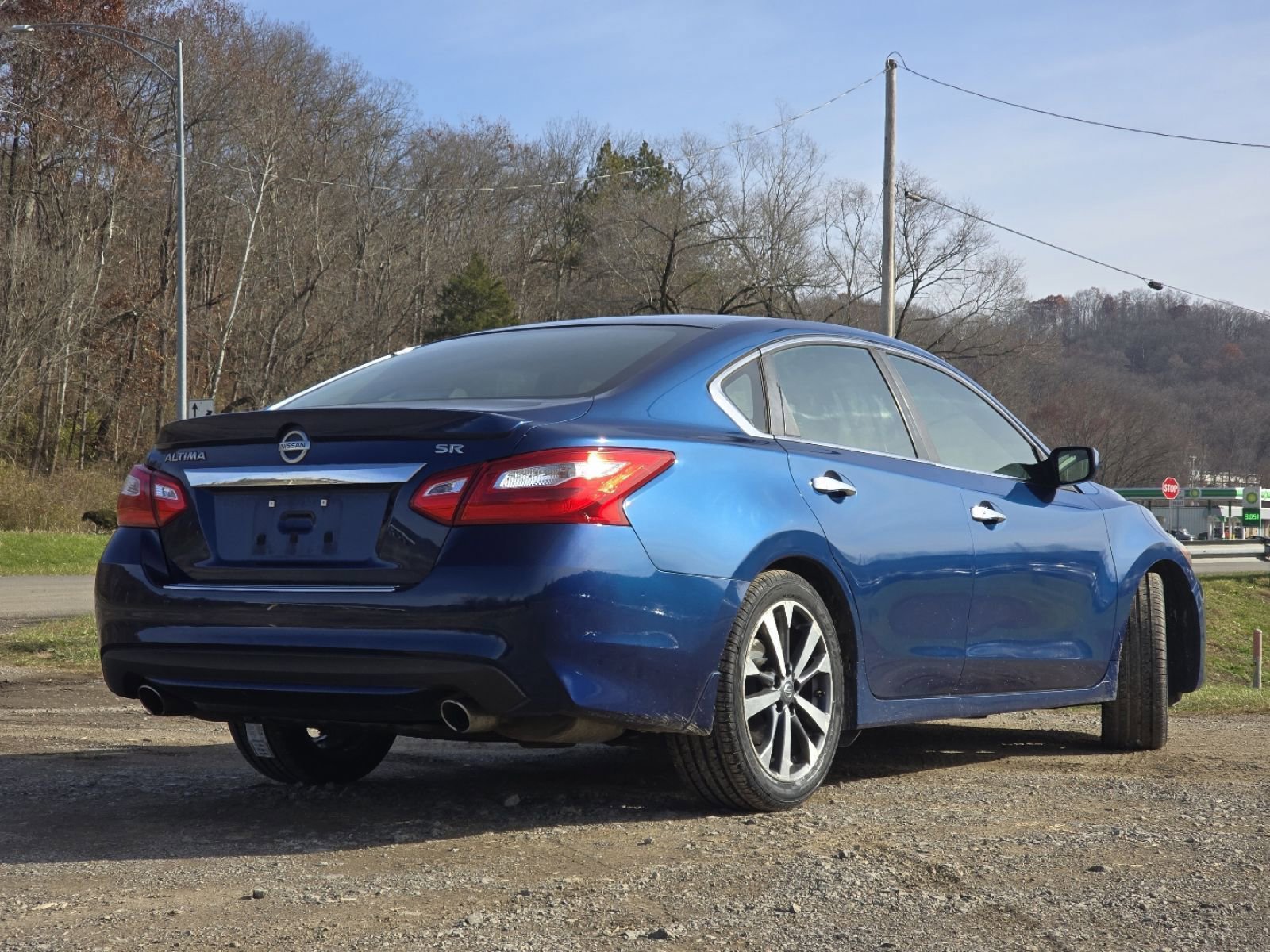 Used 2016 Nissan Altima 2.5 SR image 11