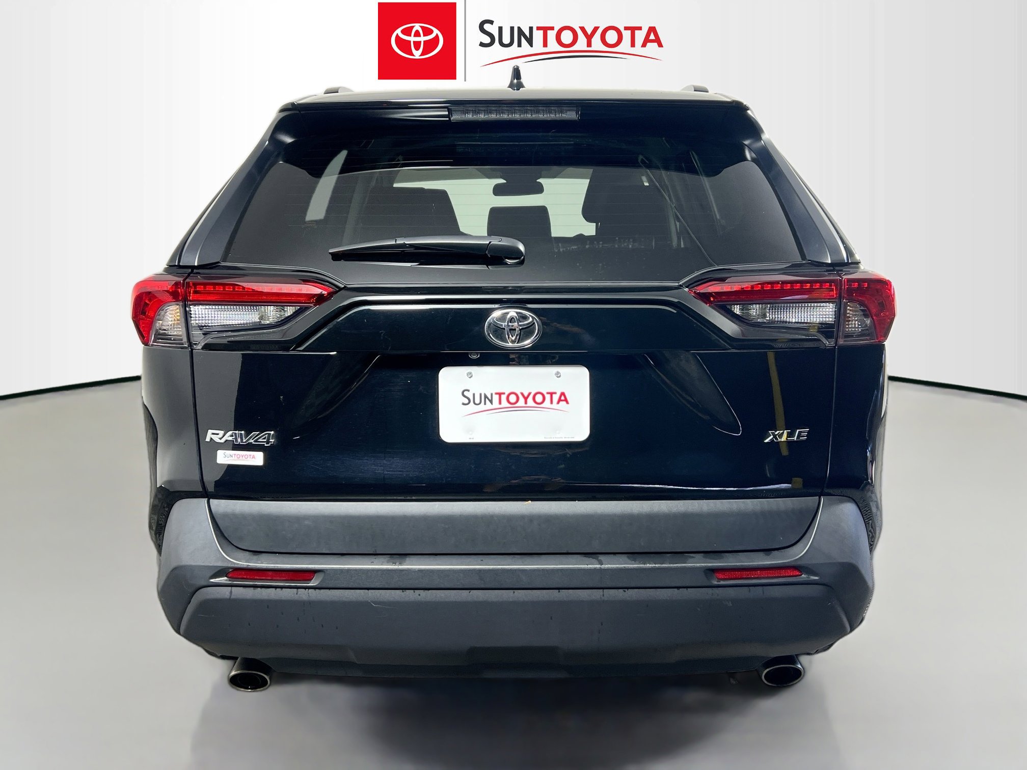 Used 2024 Toyota RAV4 XLE image 5