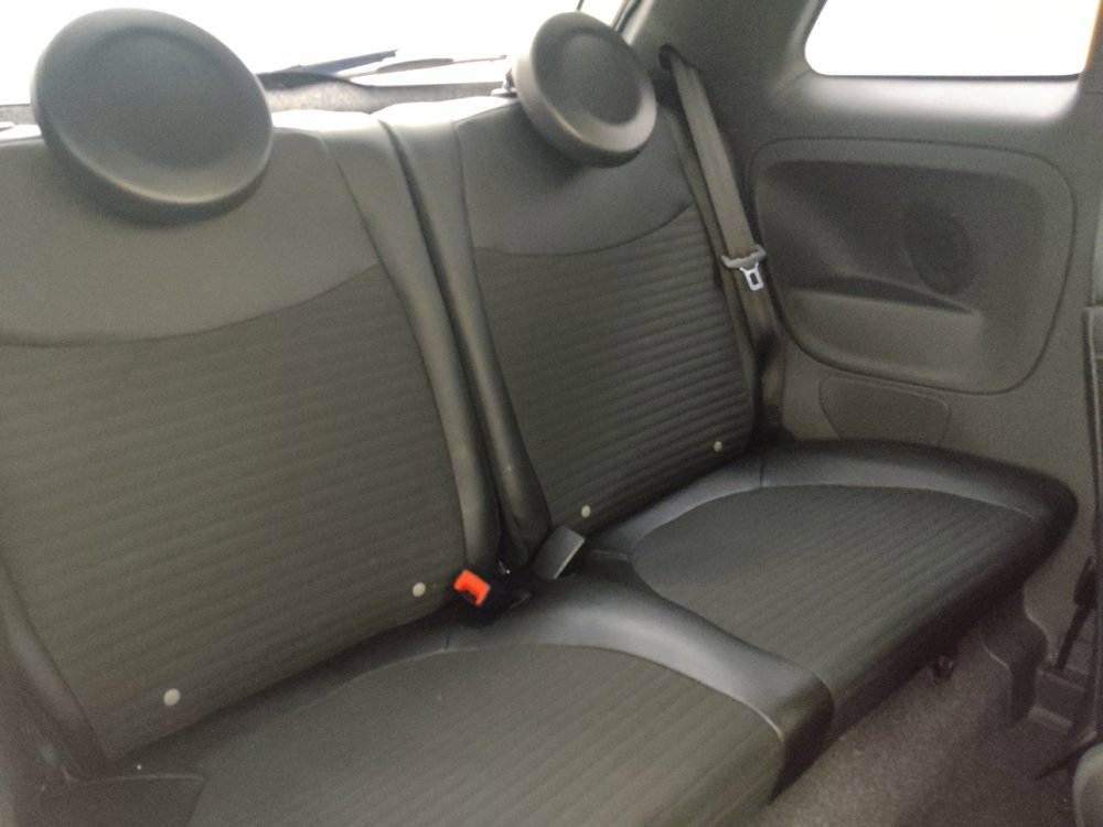 Used 2015 FIAT 500 Sport image 18
