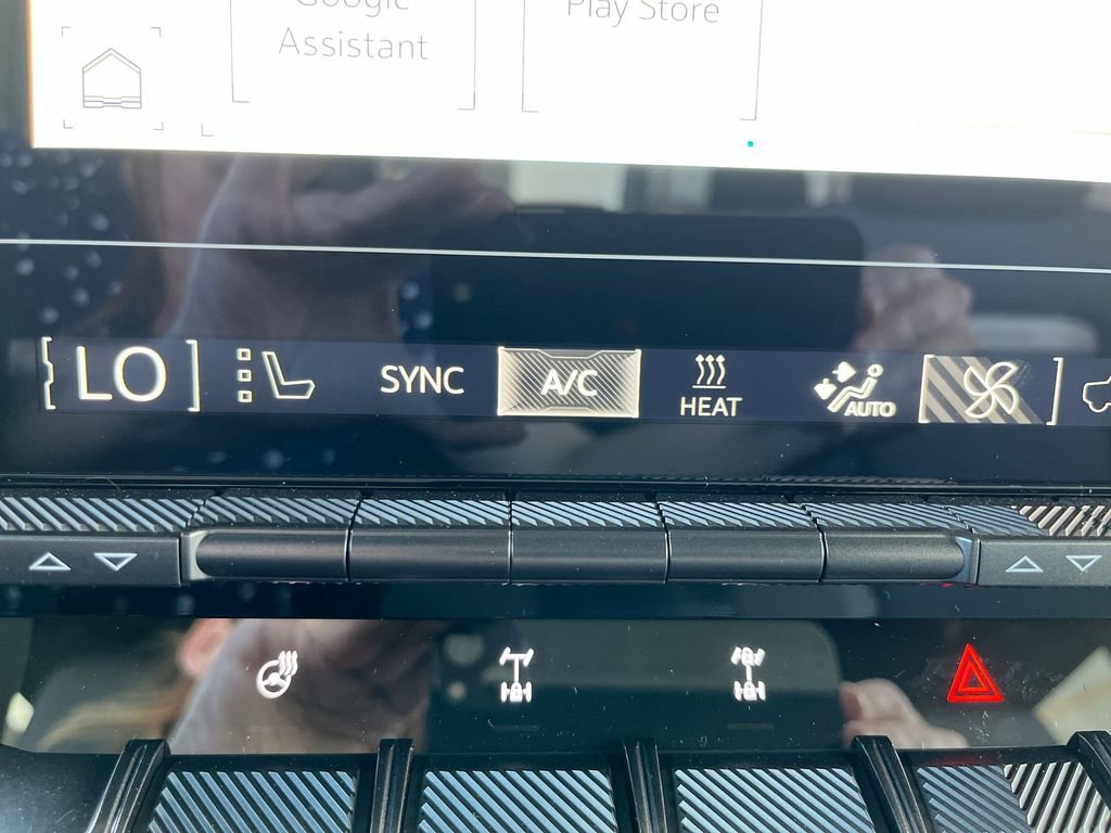 New 2025 GMC Hummer EV 2X w/ Extreme Off-Road Package image 24