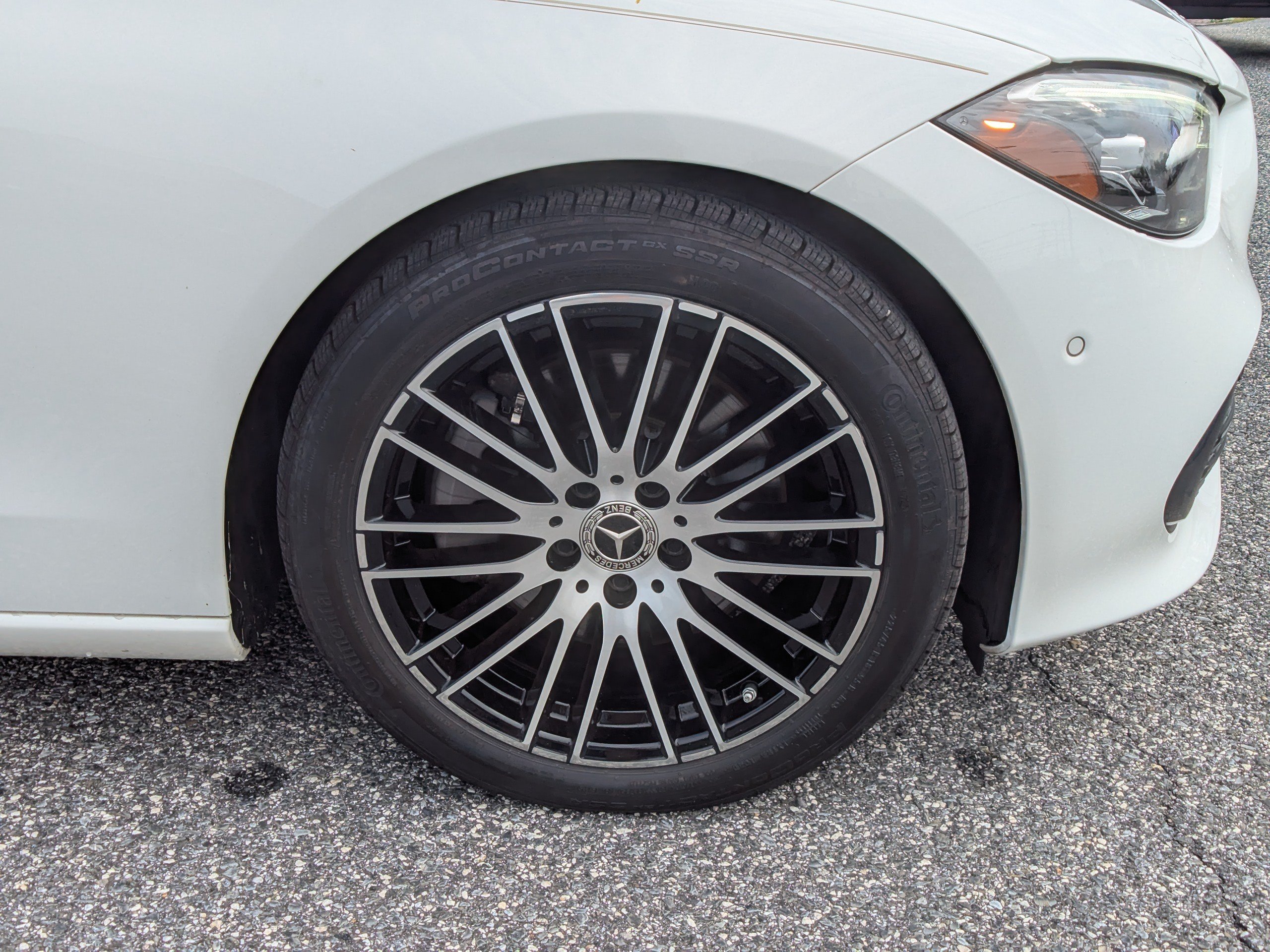 Used 2023 Mercedes-Benz C 300 4MATIC Sedan w/ Exclusive Trim Package image 11