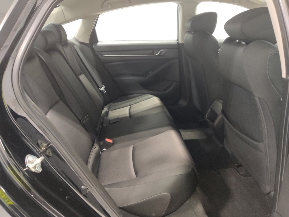 Used 2018 Honda Accord LX image 19