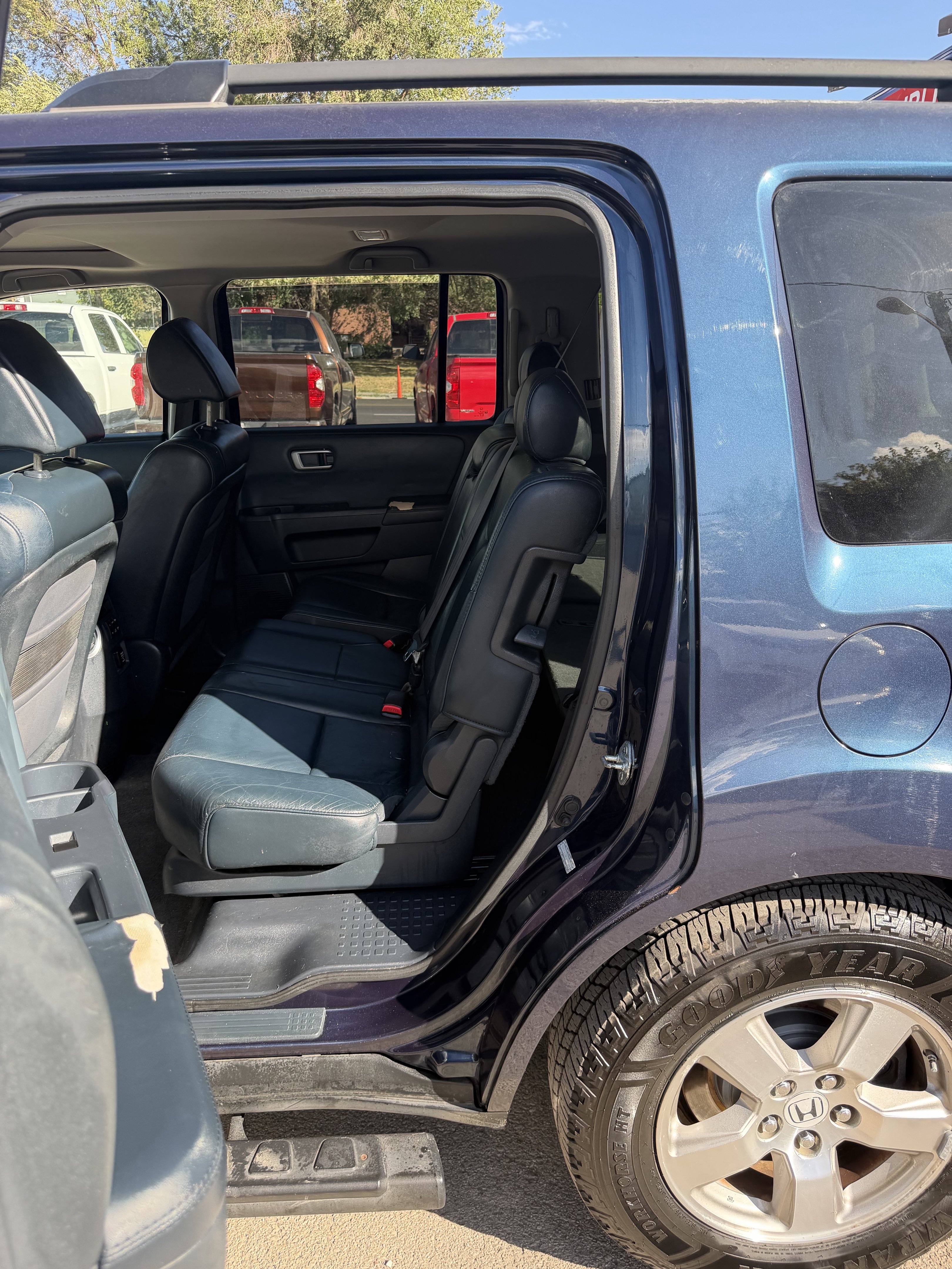 Used 2009 Honda Pilot EX-L image 18