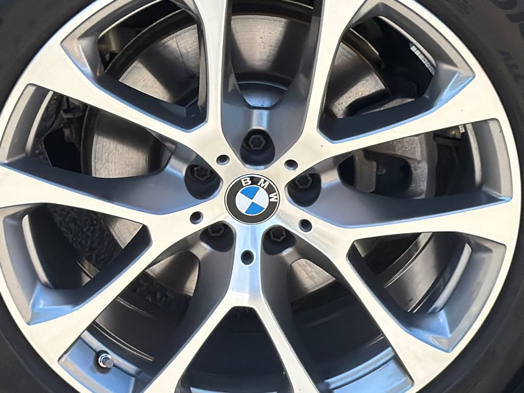 Used 2026 BMW X5 xDrive40i AWD/4WD image 6