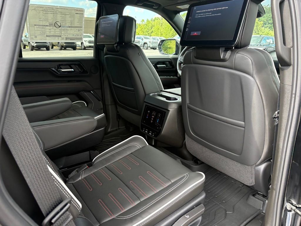 New 2025 GMC Yukon AT4 Ultimate w/ LPO, Floor Liner Package image 24