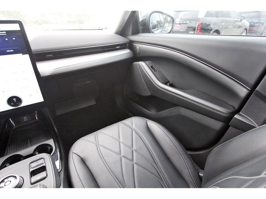 Used 2023 Ford Mustang Mach-E Select w/ Comfort Package Lite image 13