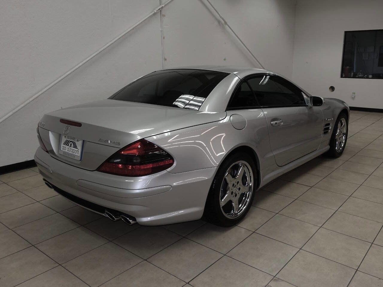 Used 2004 Mercedes-Benz SL 55 AMG SL 55 AMG 2dr Convertible image 16