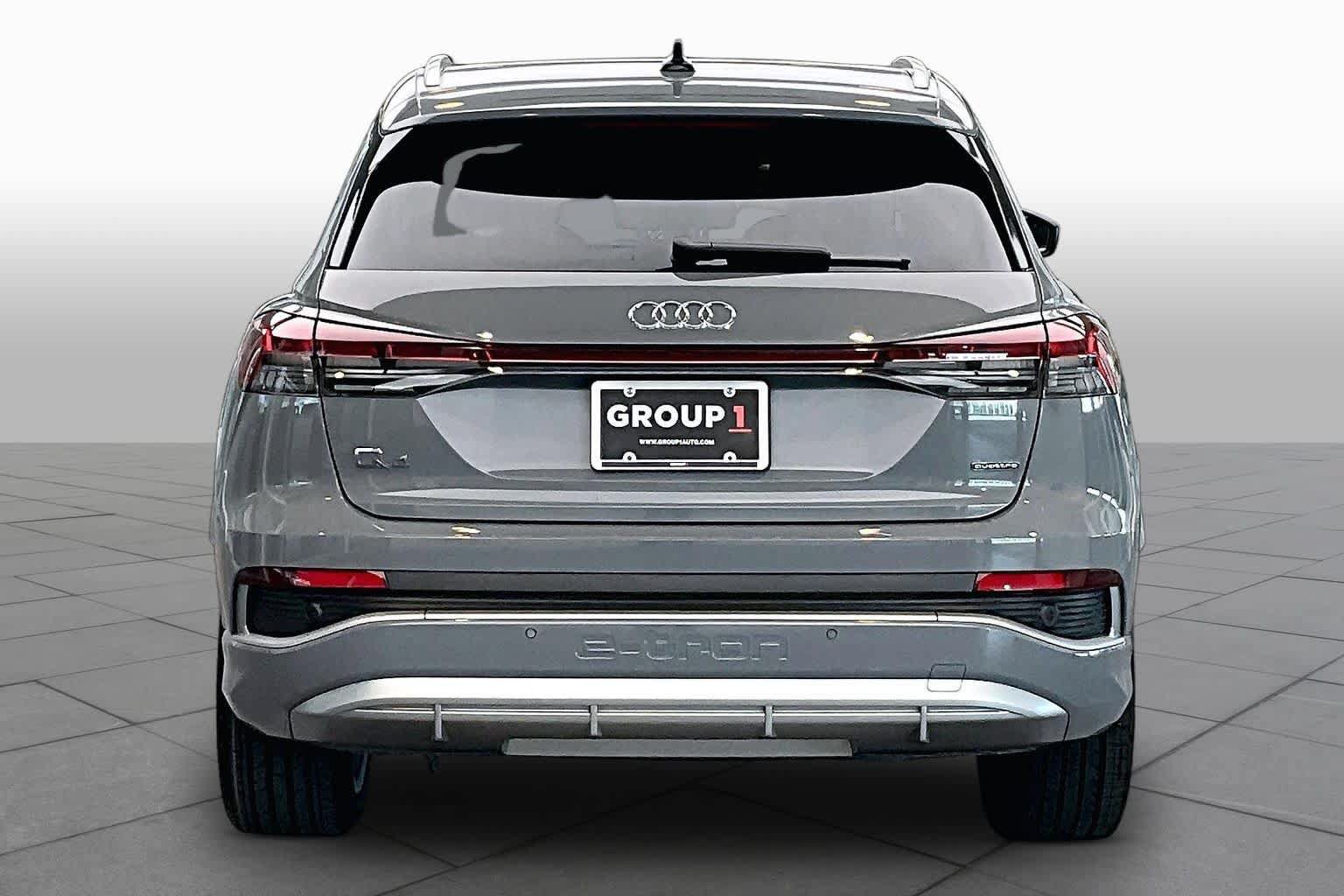 Used 2023 Audi Q4 e-tron Premium Plus AWD/4WD image 4