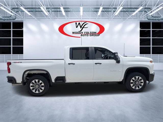 Used 2023 Chevrolet Silverado 2500 Custom w/ Custom Value Package AWD/4WD image 2