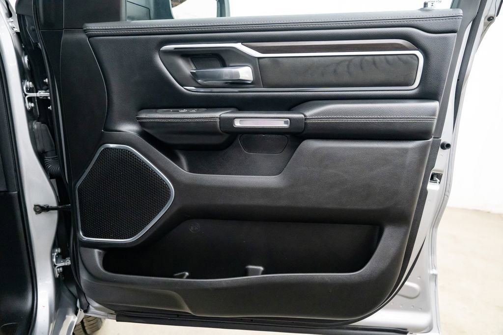 Used 2025 RAM 1500 Laramie image 28