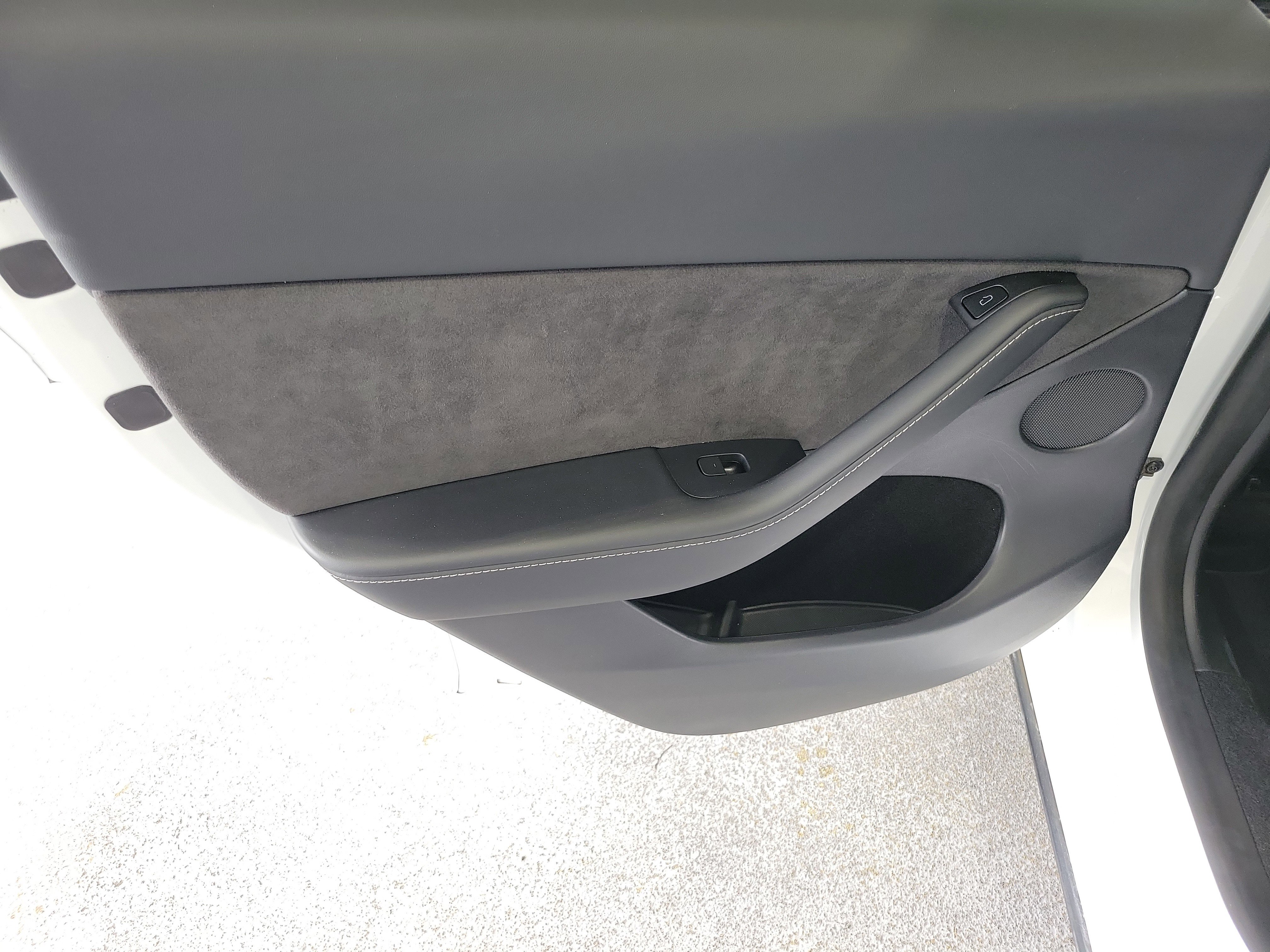 Used 2023 Tesla Model Y Long Range image 13