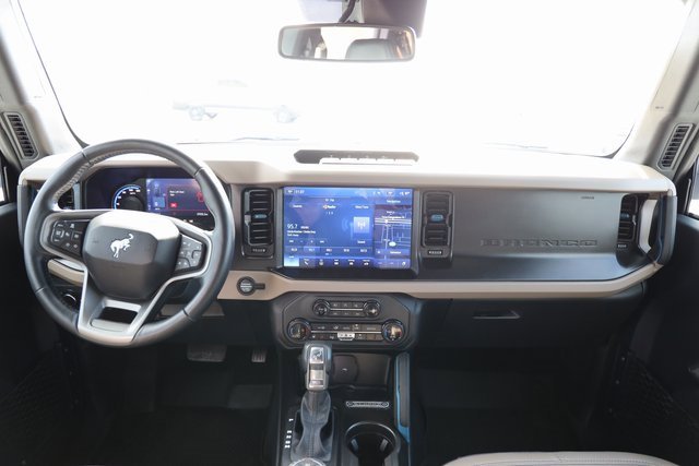 Used 2022 Ford Bronco Wildtrak image 11