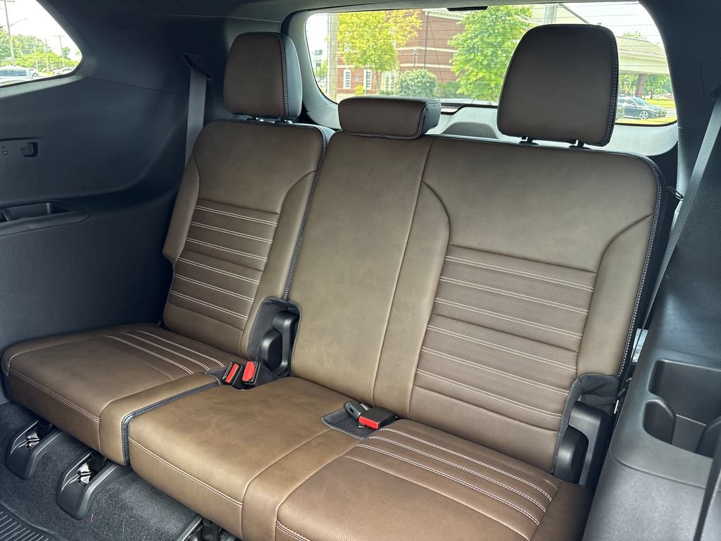 New 2026 GMC Acadia Denali Ultimate w/ LPO, Floor Liner Package AWD/4WD image 45