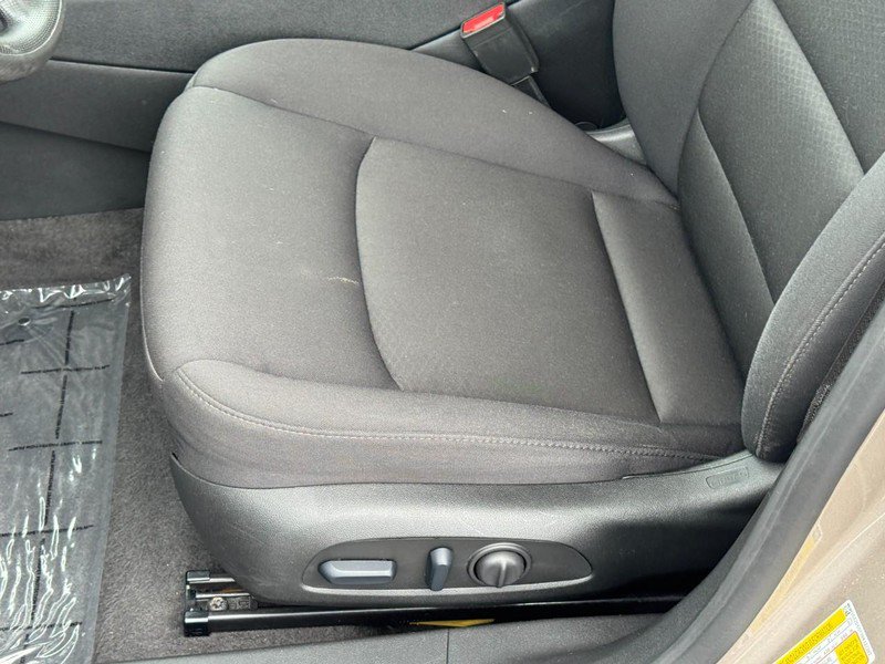 Used 2024 Chevrolet Malibu LT FWD image 22