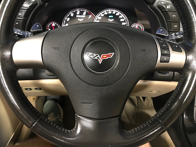Used 2008 Chevrolet Corvette Convertible w/ Preferred Equipment Group RWD image 26