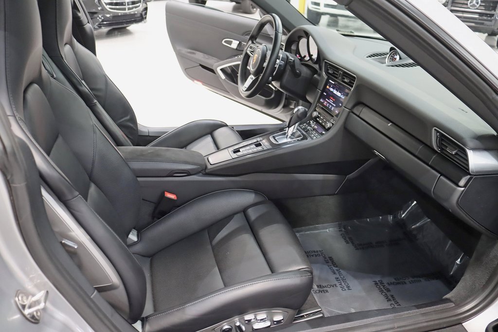 Used 2019 Porsche 911 Carrera GTS image 31