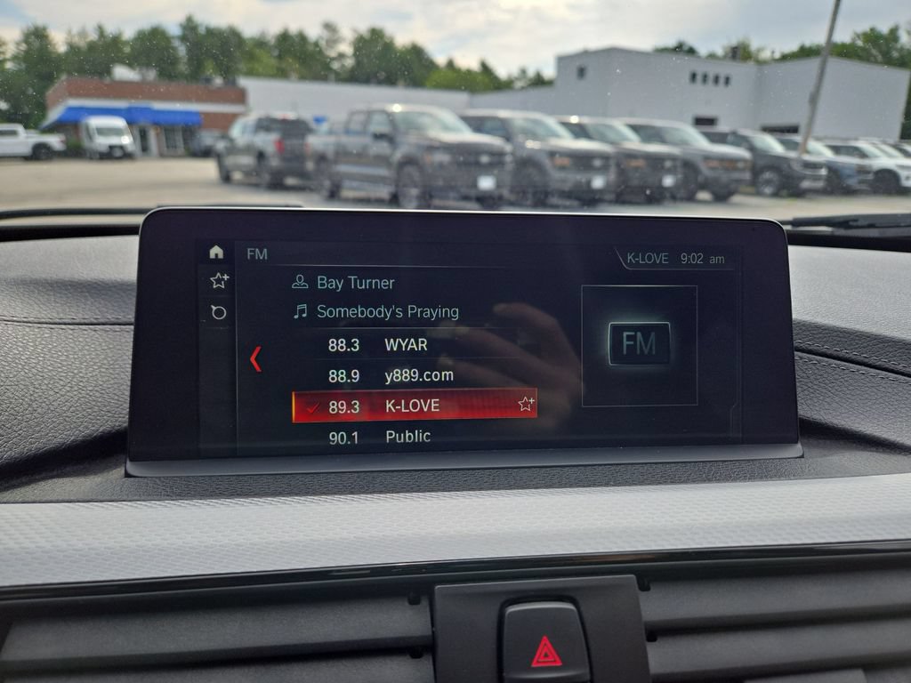 Used 2018 BMW 340i xDrive Sedan AWD/4WD image 9