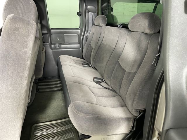 Used 2004 GMC Sierra 1500 SLE w/ Light Duty Power Package AWD/4WD image 14